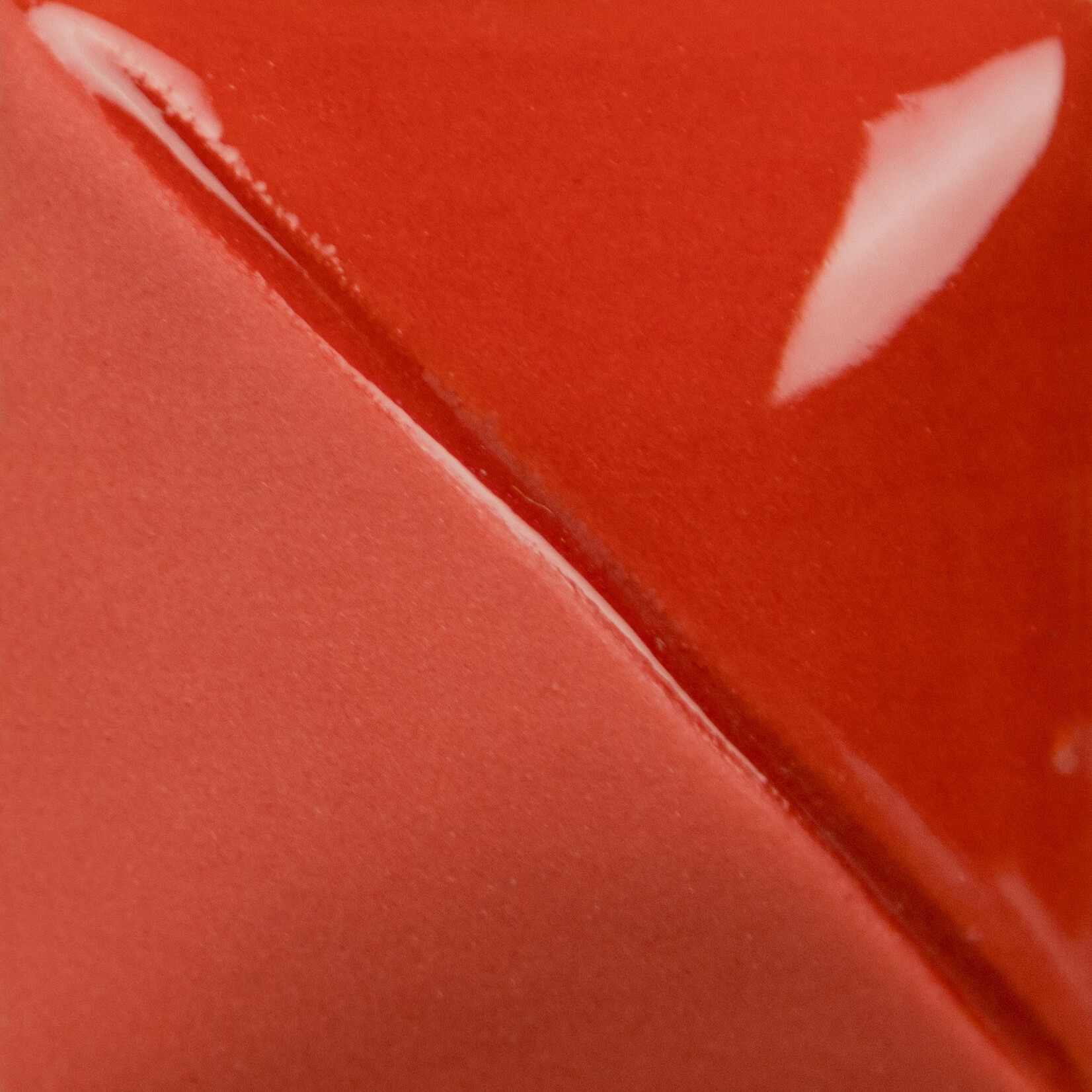 COLORAMICS, LLC MAYCO UG-206 FIRE ENGINE RED UNDERGLAZE