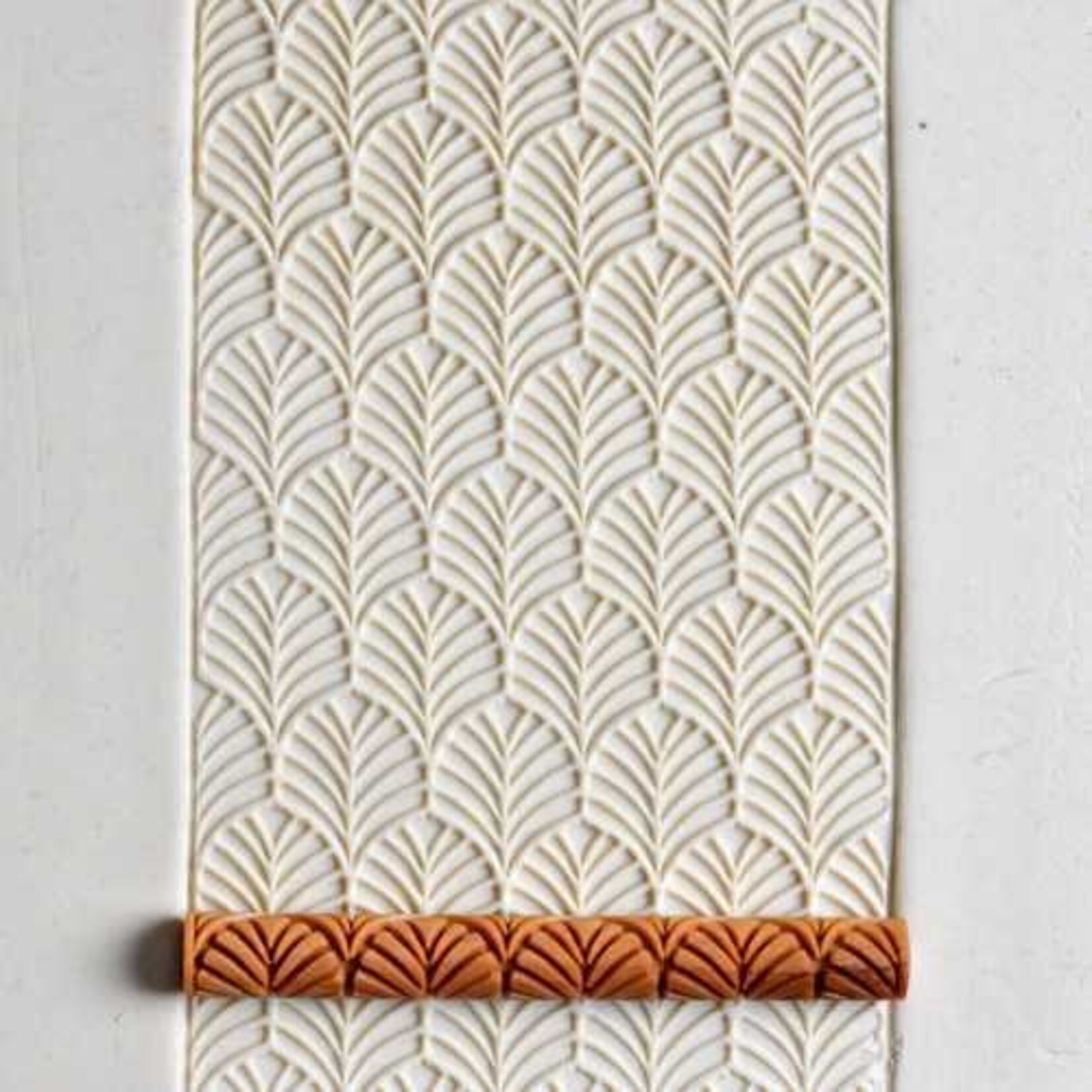 MKM POTTERY TOOLS MKM TWIG ROLLER TW-023 – Leaf Pattern