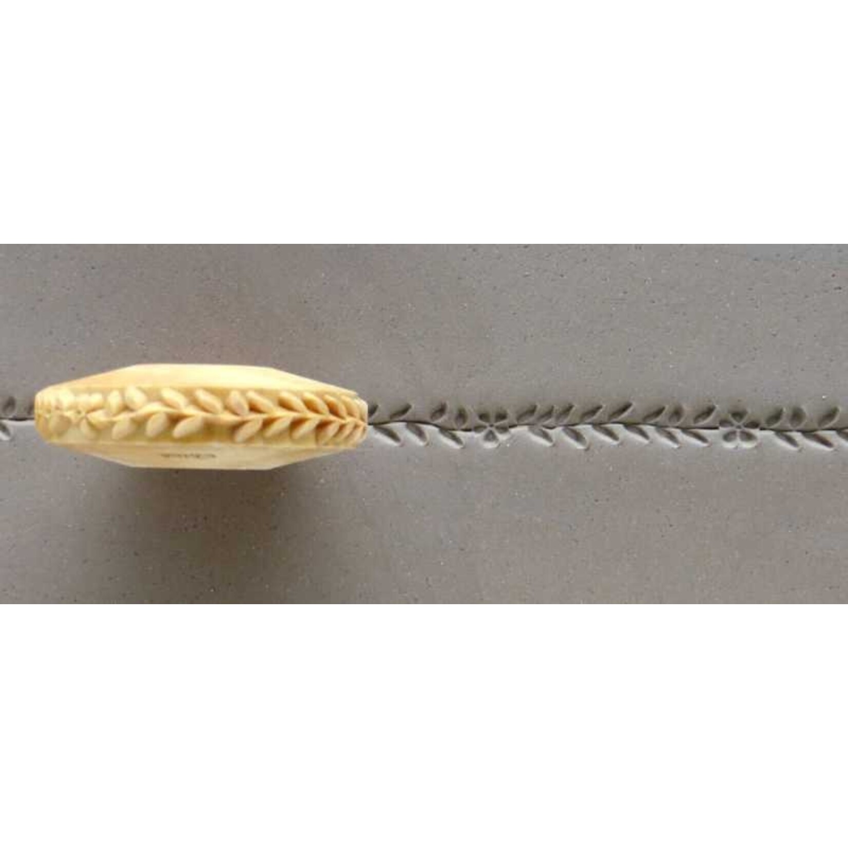 MKM POTTERY TOOLS MKM FINGER ROLLER FR-010 - Vine with Leaves and Flowers