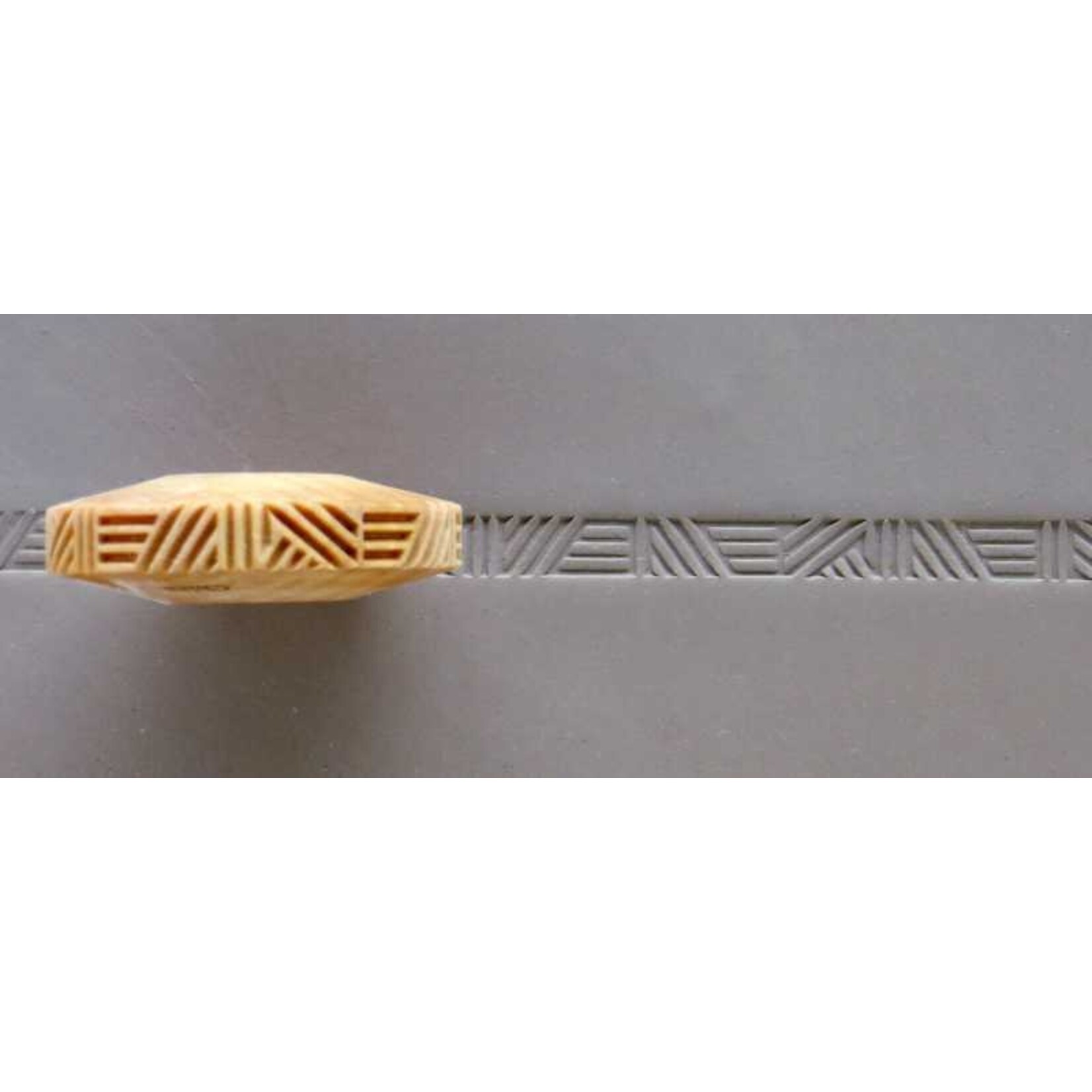 MKM POTTERY TOOLS MKM FINGER ROLLER FR-015 – Geometric