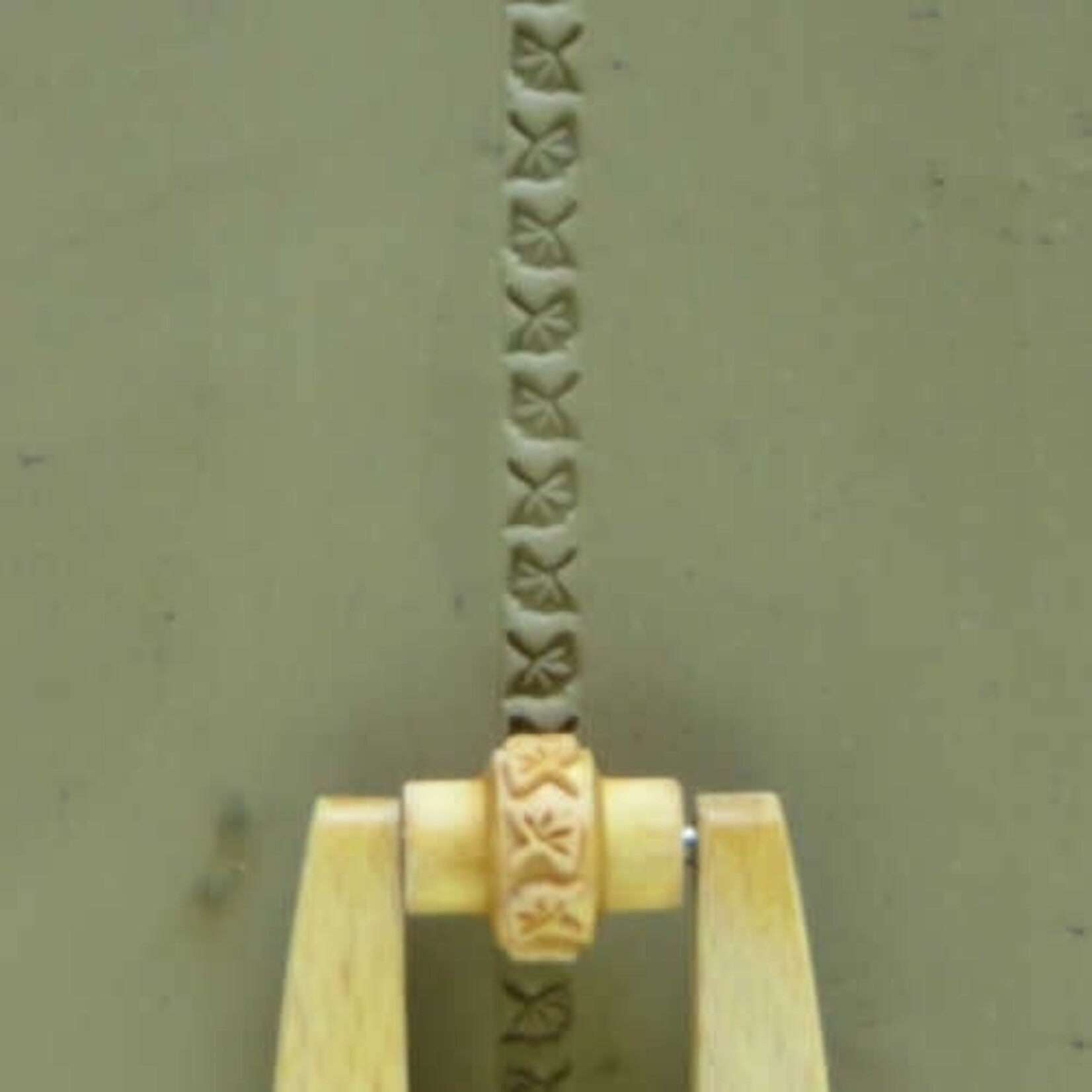 MKM POTTERY TOOLS MKM MINI ROLLER MRS-004 0.5 cm – Ginkgo Leaves