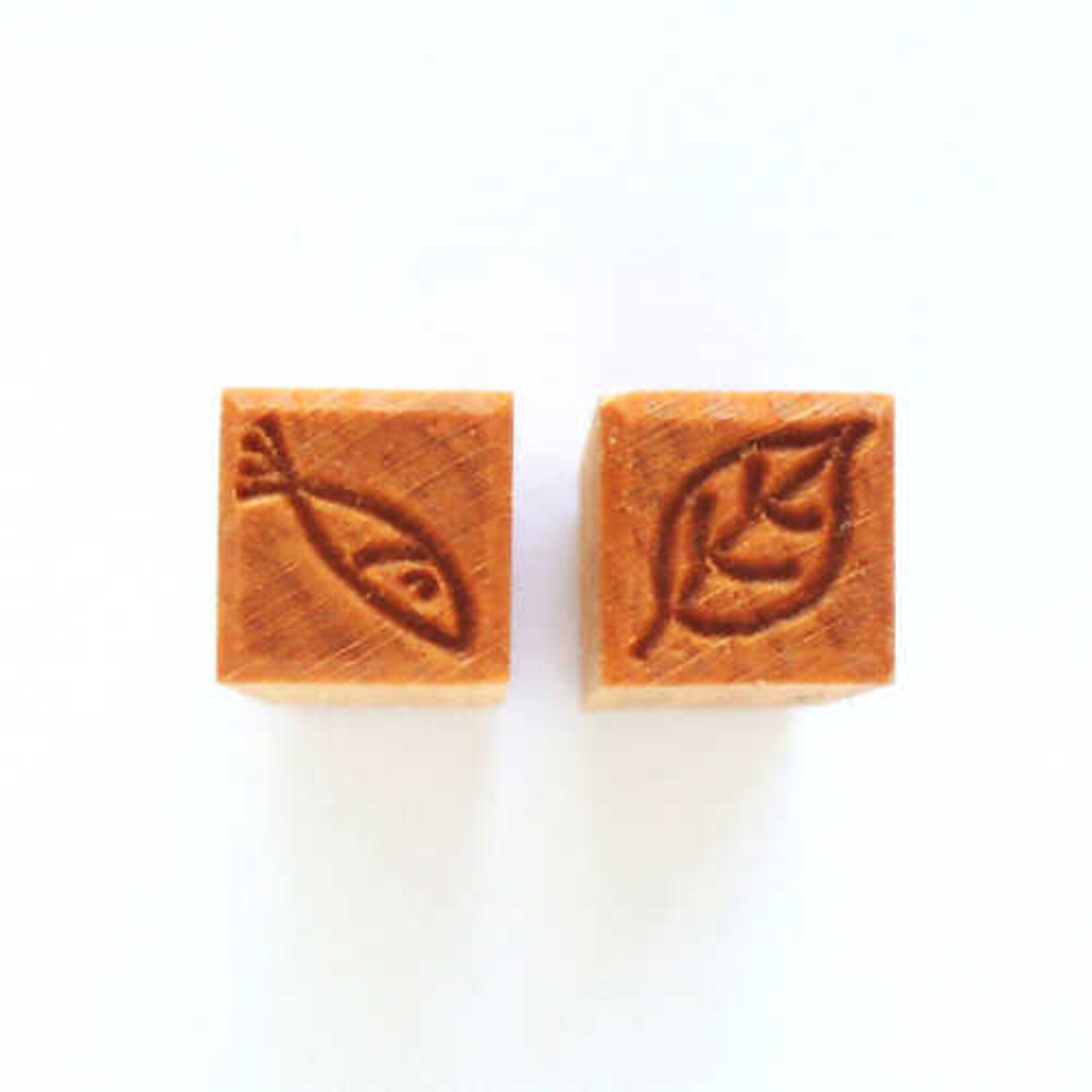 MKM POTTERY TOOLS MKM Sss-008 Small Square Stamp - Fish / Leaf