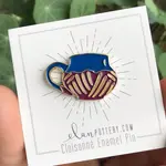 Elan Pottery Transfers Mountain Carved Mug Enamel Pin - Blue