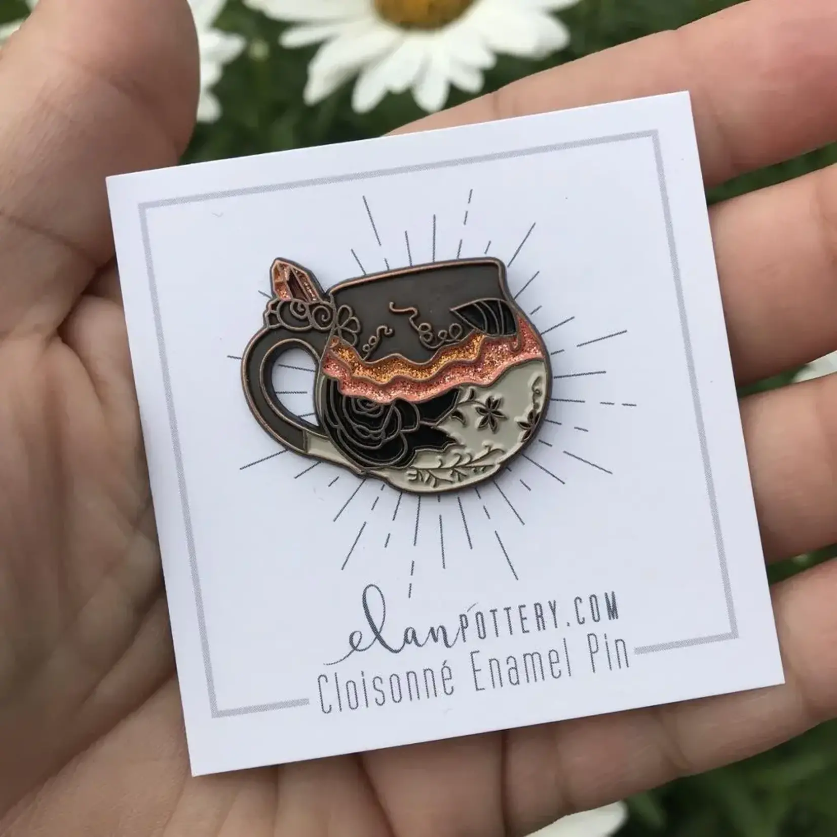 Elan Pottery Transfers Crystal Mug Enamel Pin - Copper
