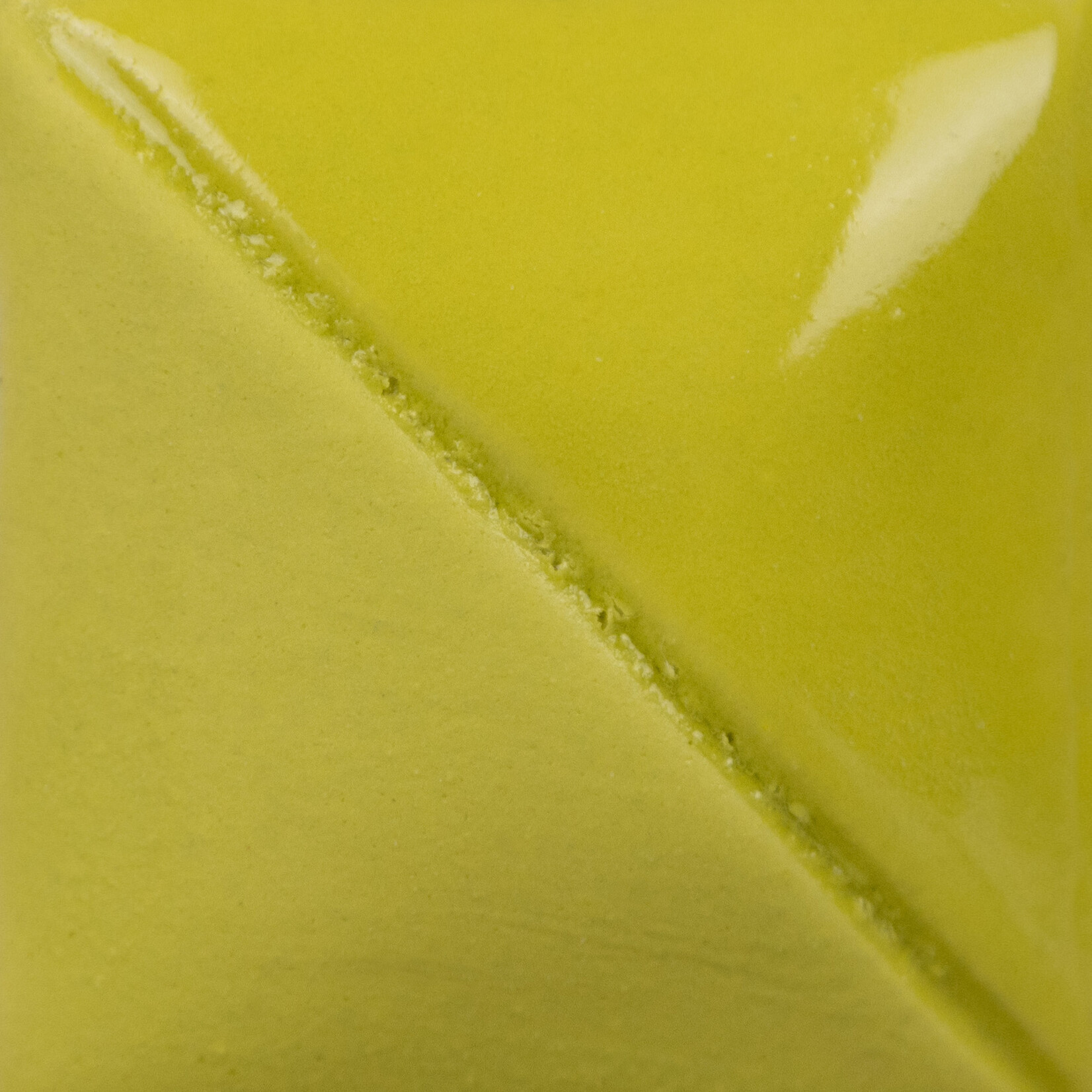 COLORAMICS, LLC MAYCO UG-218 PEAR GREEN