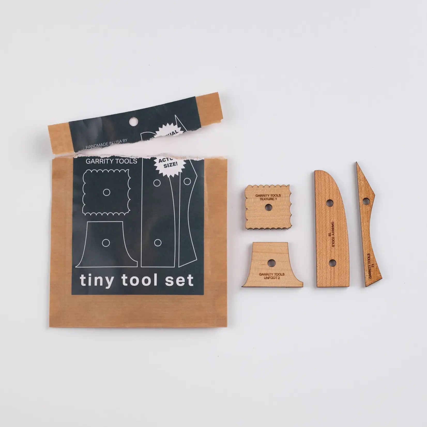 Garrity GARRITY WOODEN TINY TOOL SET