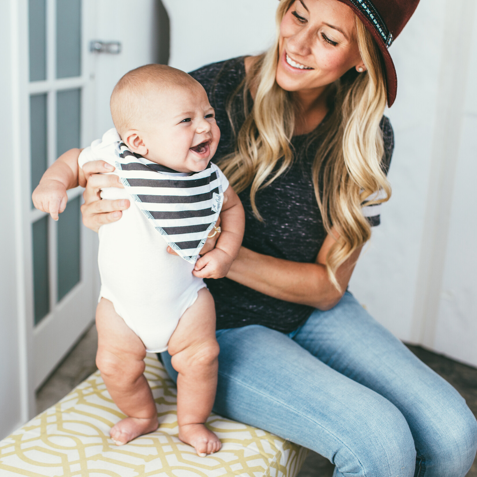 Shade Baby Bandana Bib Set (4-pack)