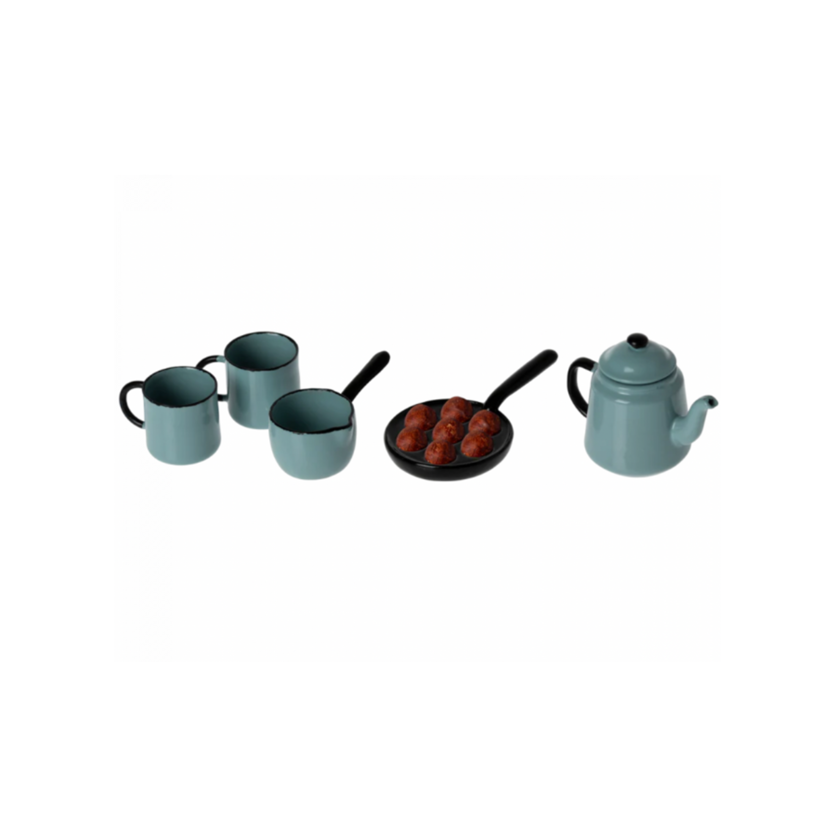 Madam Blue’s Favorites | 11-3118-00