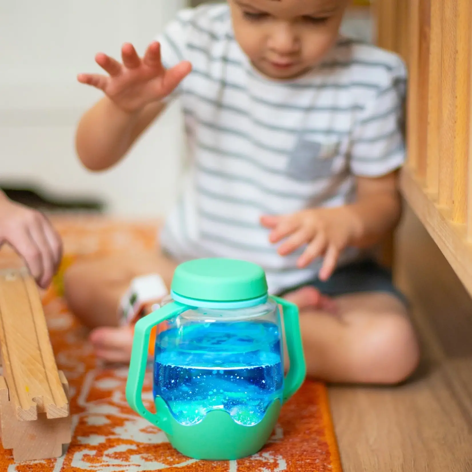 GloPals Sensory Play Jar  - Mint green