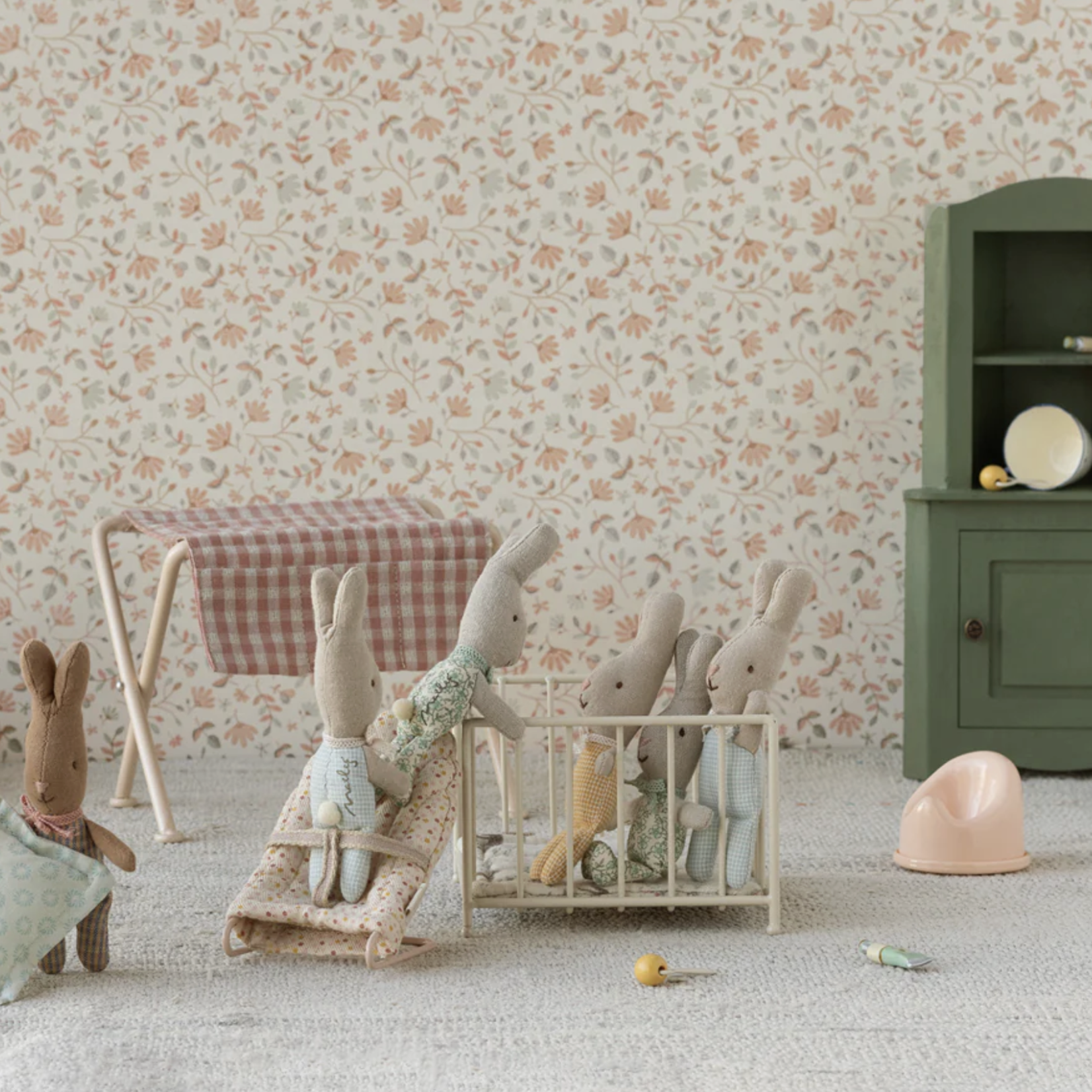Miniature corner cabinet - Dark green 11-4003-00