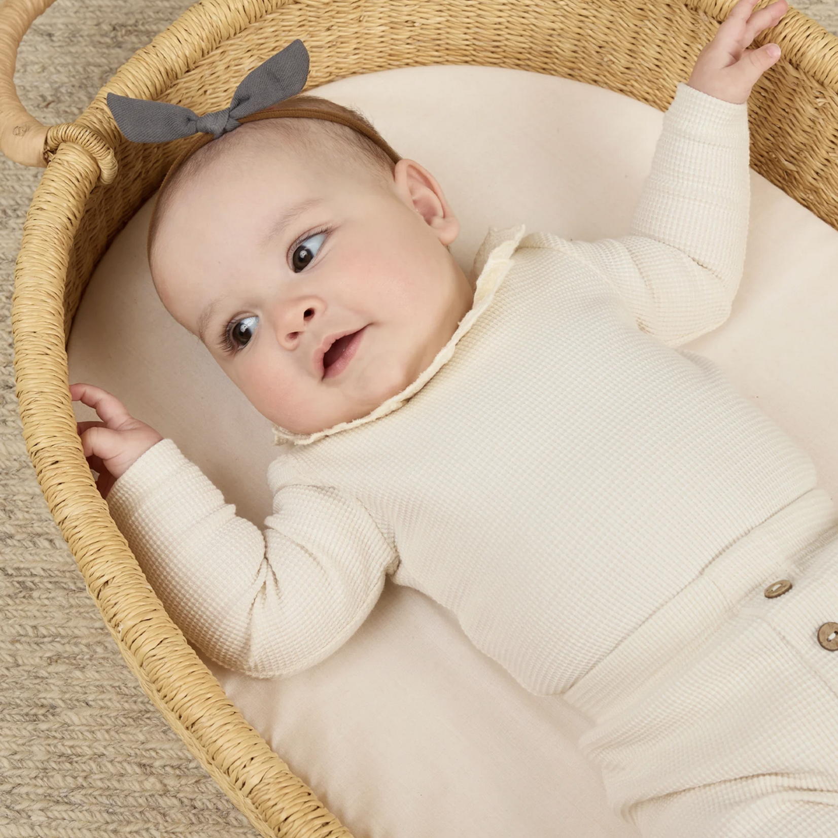 Ruffle Collar Bodysuit || Natural