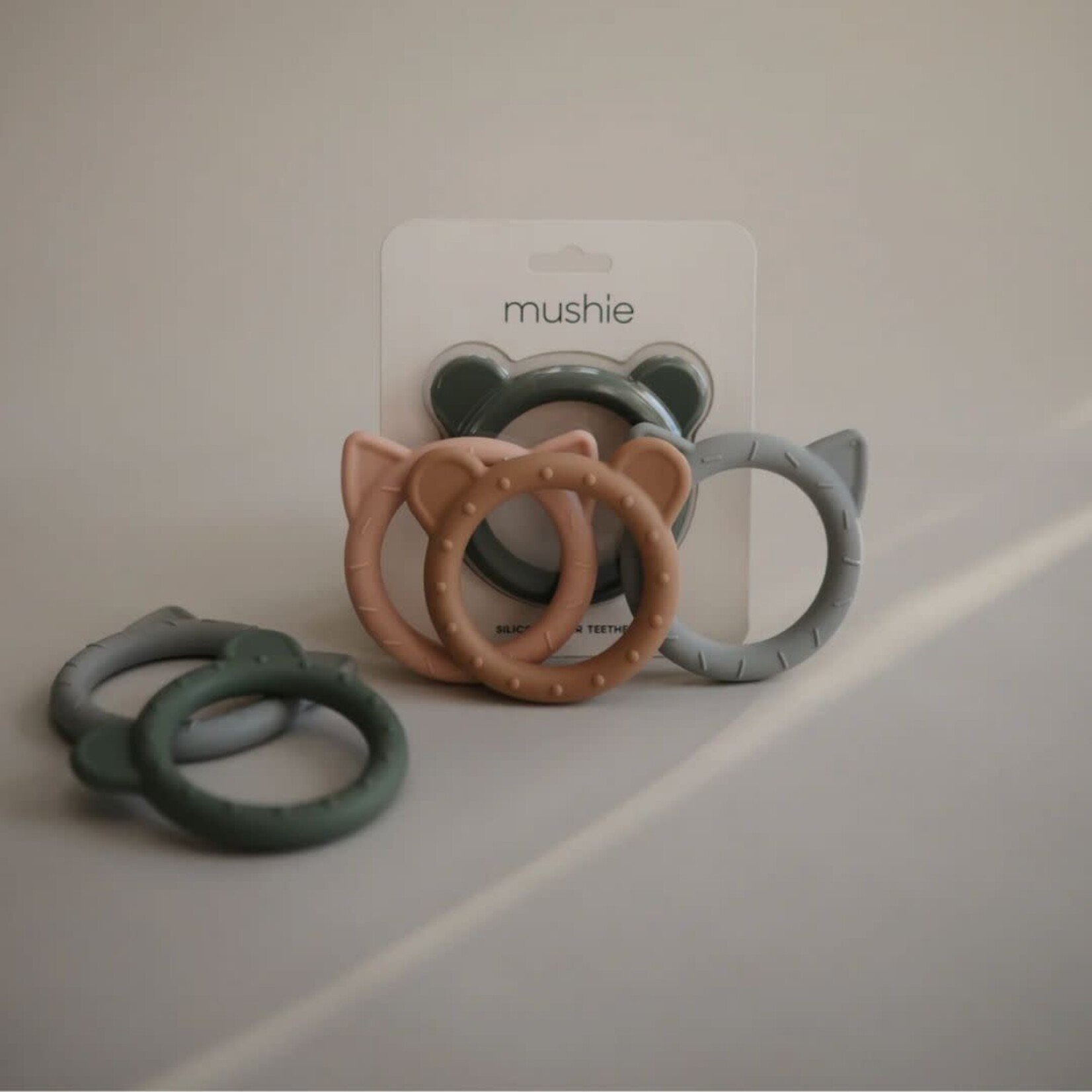 Mushie Bear Teether || Dried Thyme