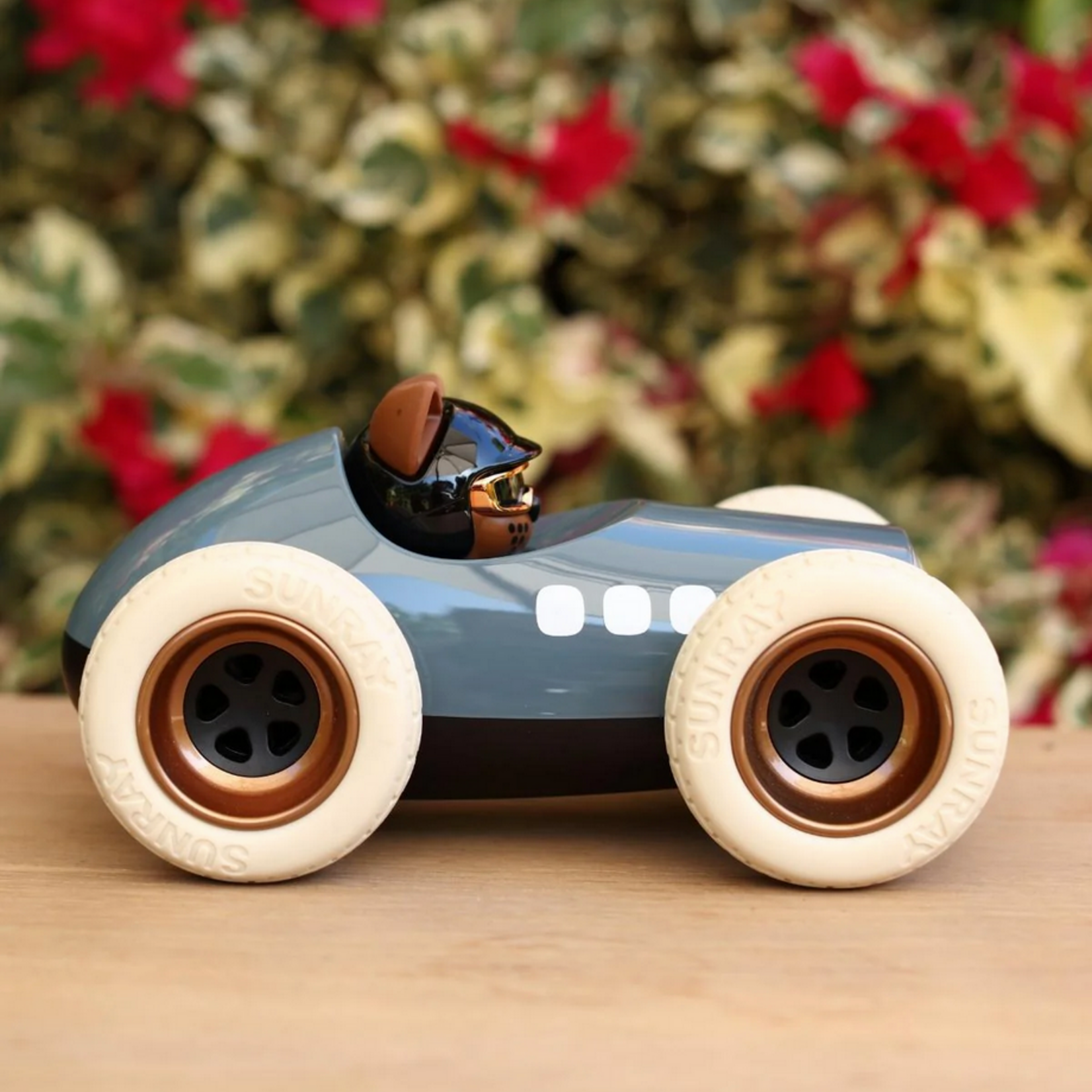 Egg Roadster Scrambler - Blue