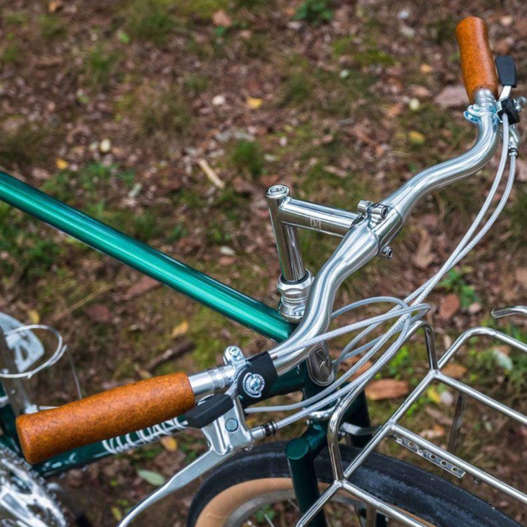 Velo Orange Velo Orange Curvy Handlebar (31.8mm clamp, 22.2mm grip)