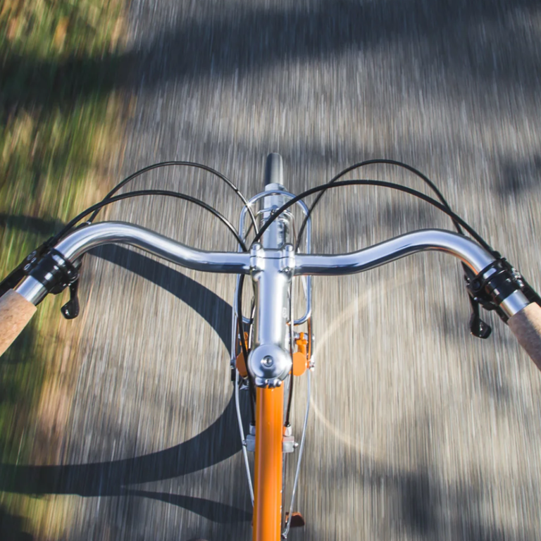 Velo Orange Velo Orange Tourist Handlebar (25.4mm clamp, 22.2mm grips)