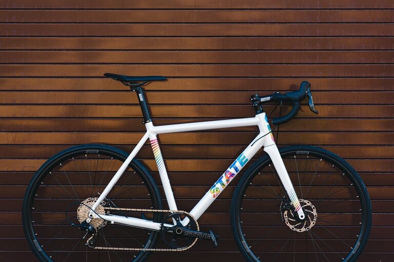 STATE State Undefeated Road Pearl 49 cm