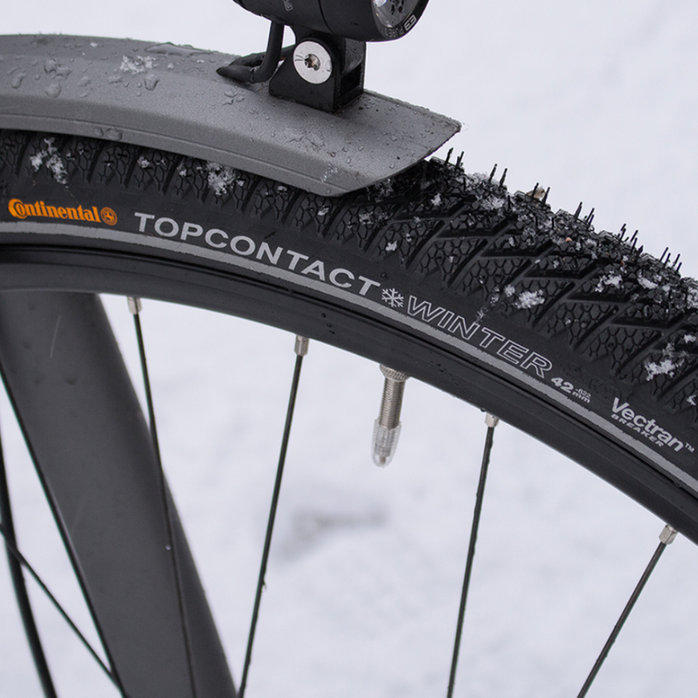 Continental Continental: Top Contact Winter II Bike Tire