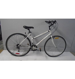 Vélo usagé hybride Peugeot 18" - 10896