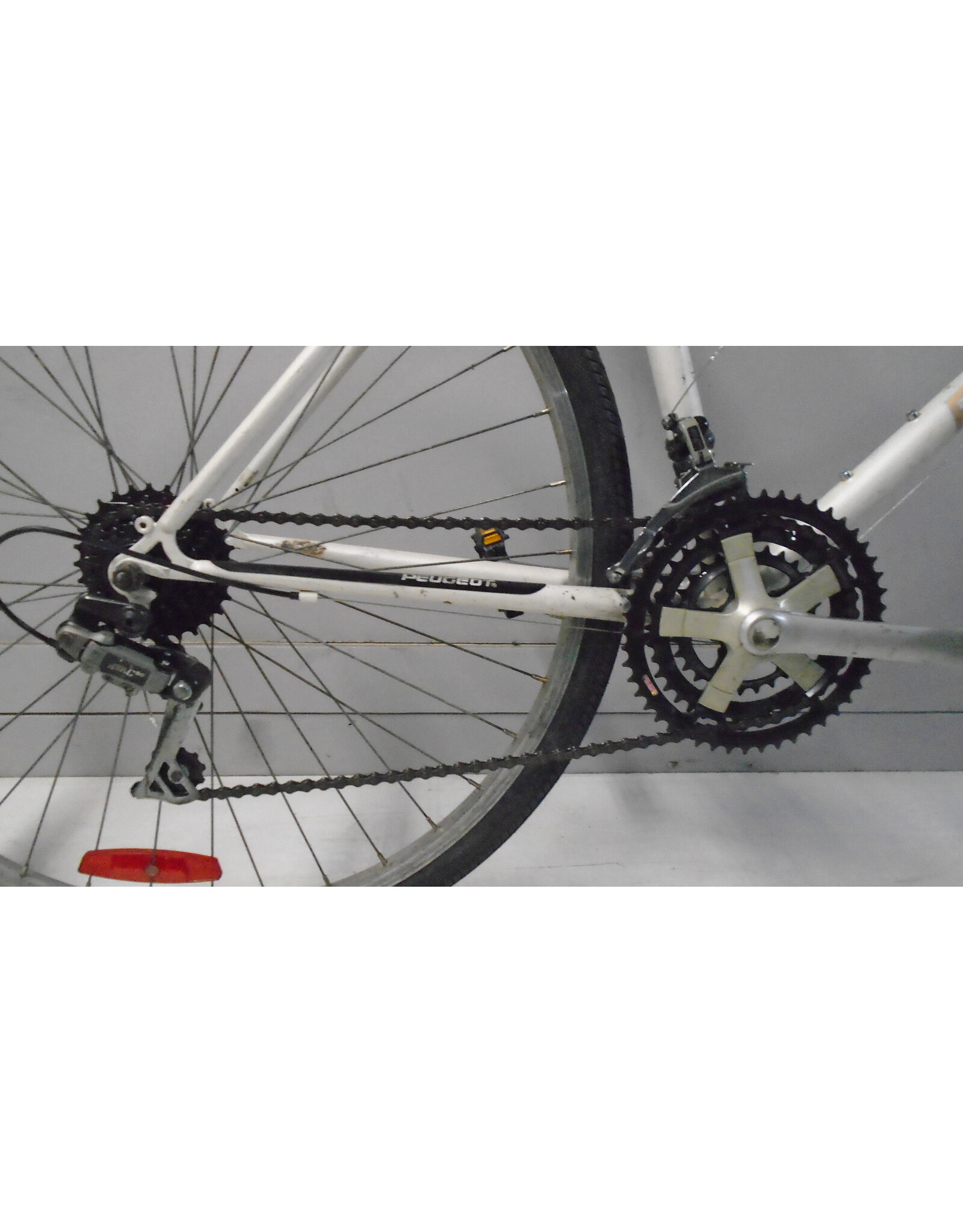 Vélo usagé hybride Peugeot 18" - 10896