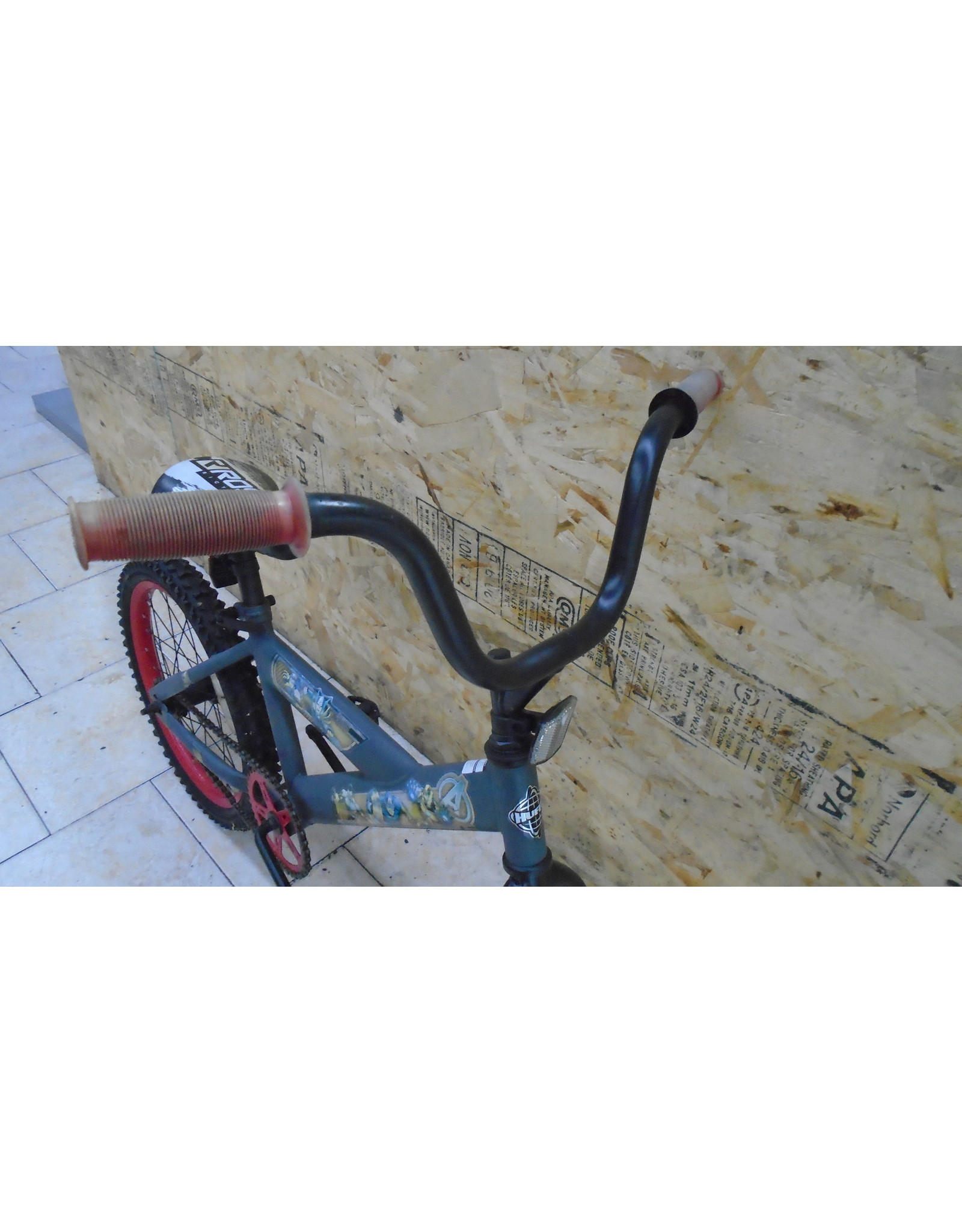 Vélo usagé pour enfants Huffy 18" - 11733