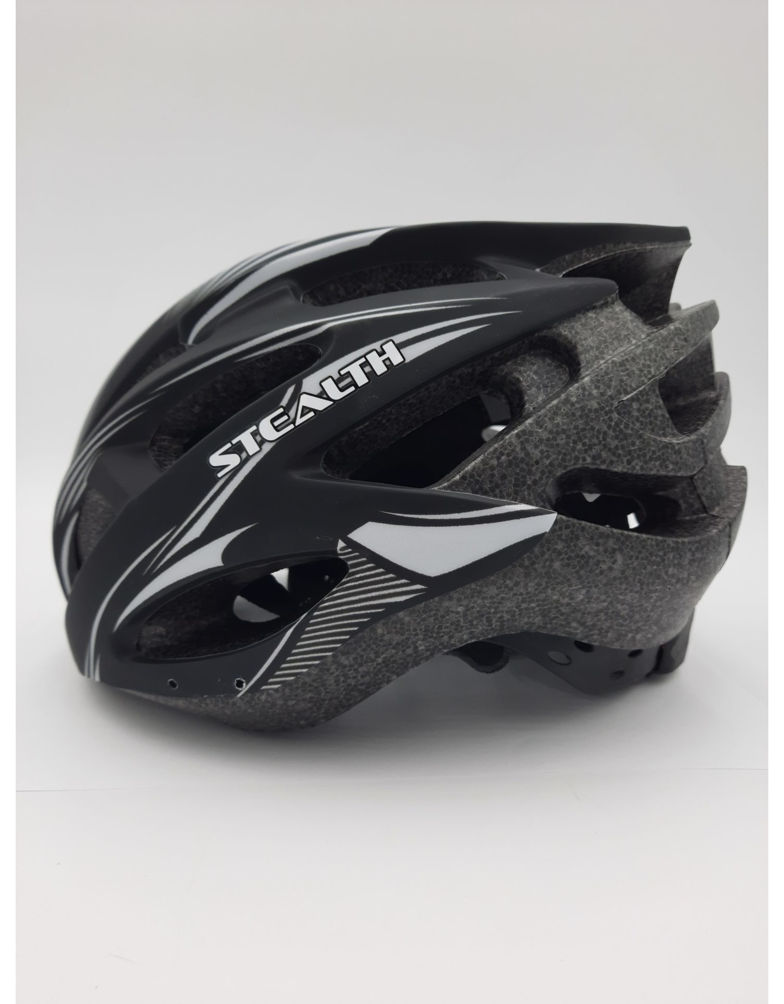 Stealth Mat Black - Silver Helmet