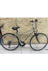 Vélo hybride usagé CCM 17'' - 12398