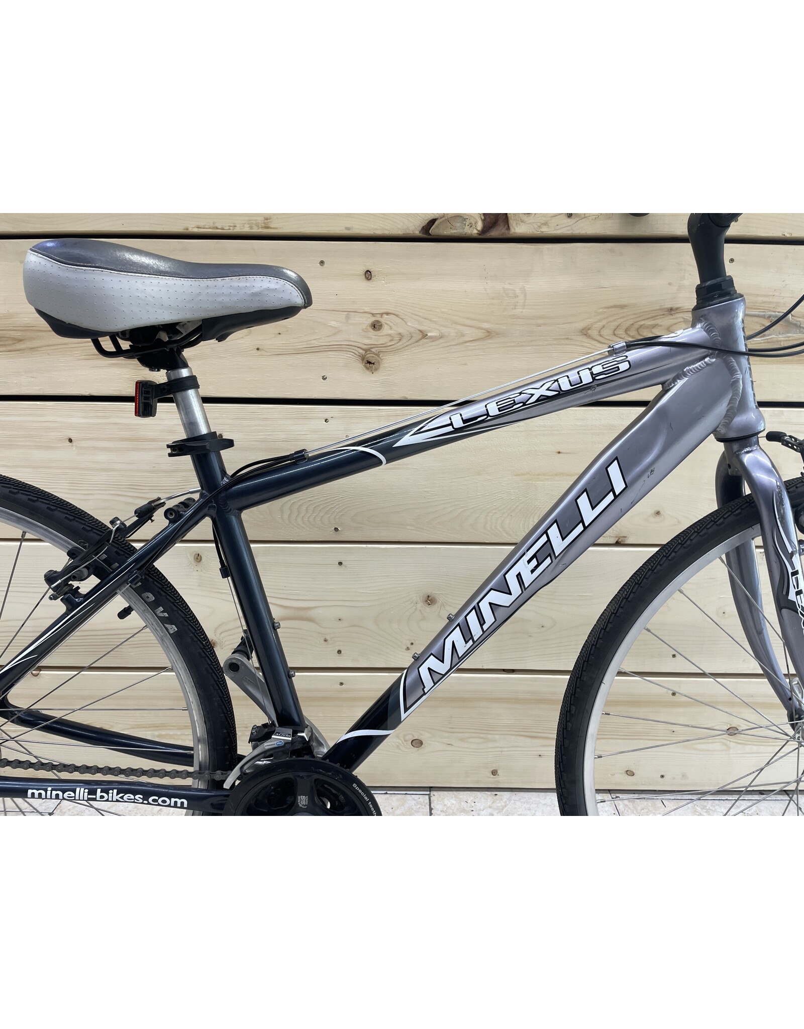 Vélo hybride usagé Minelli  18'' - 12496