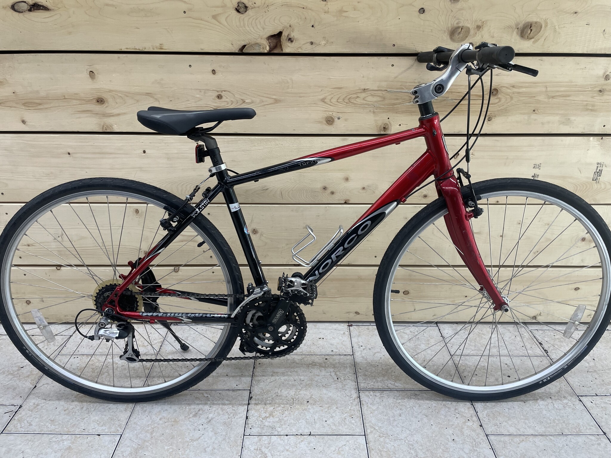 Velo hybride usage a vendre hotsell