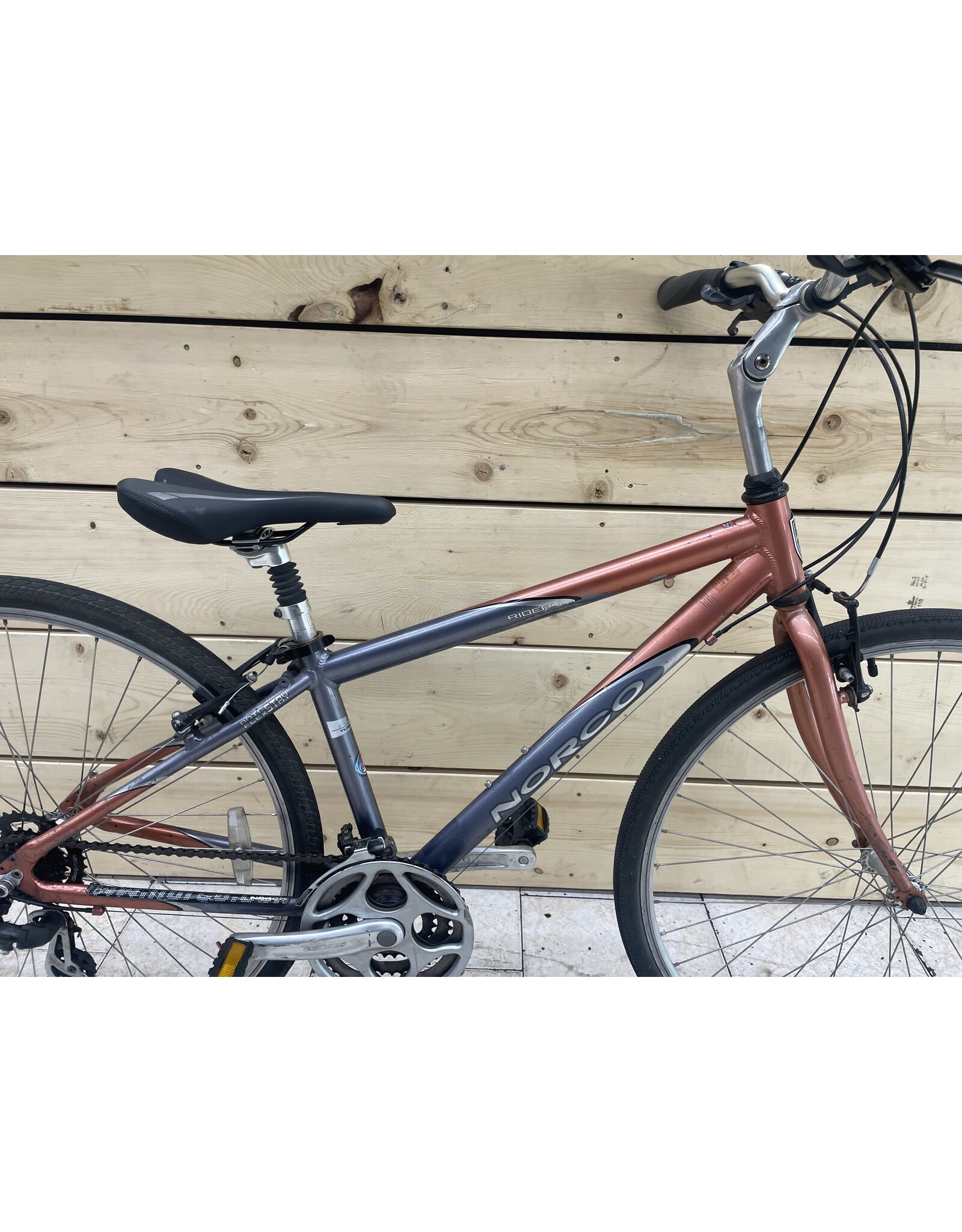 Vélo hybride usagé Norco 14'' - 12726