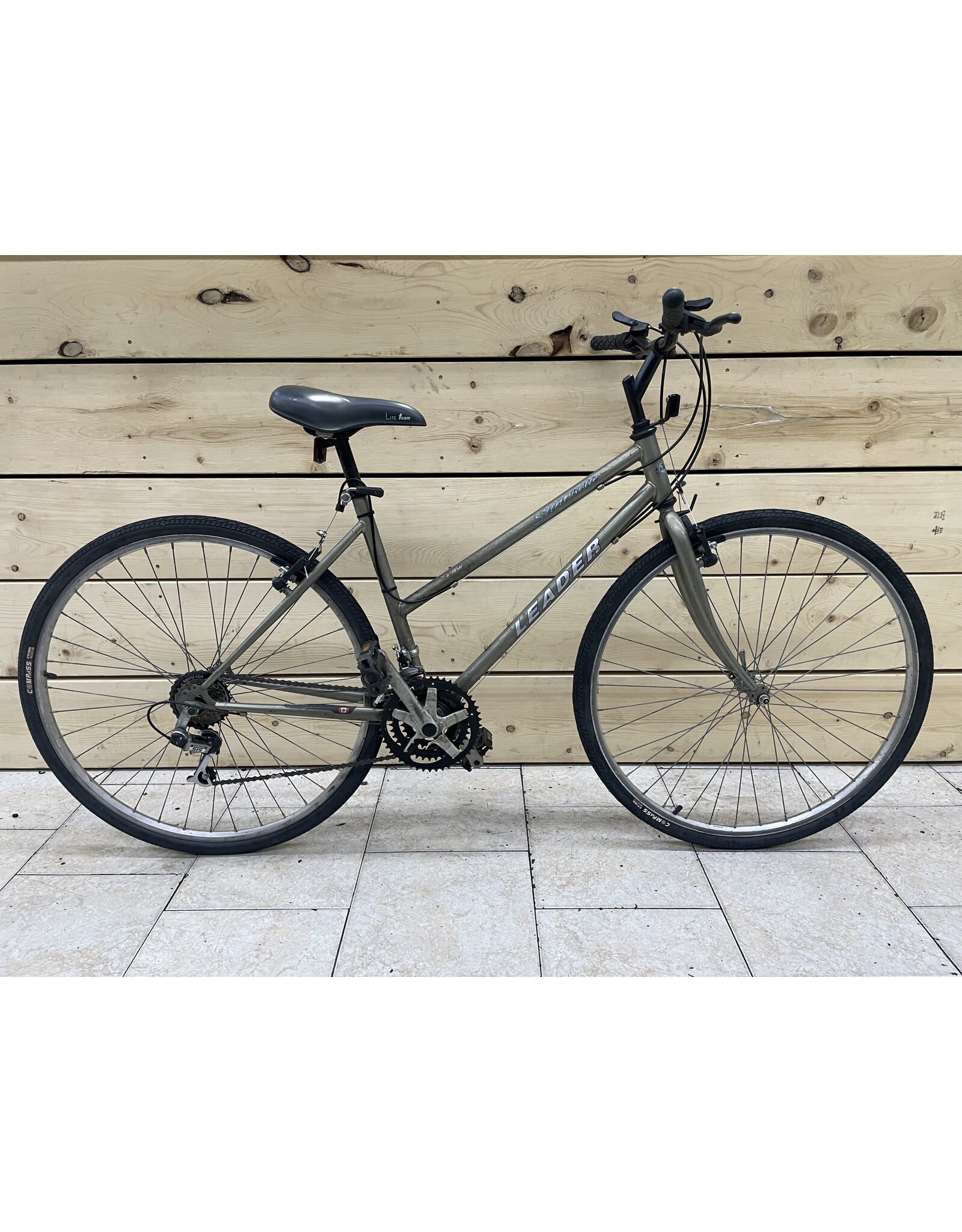 Vélo hybride usagé Leader 18'' - 12616