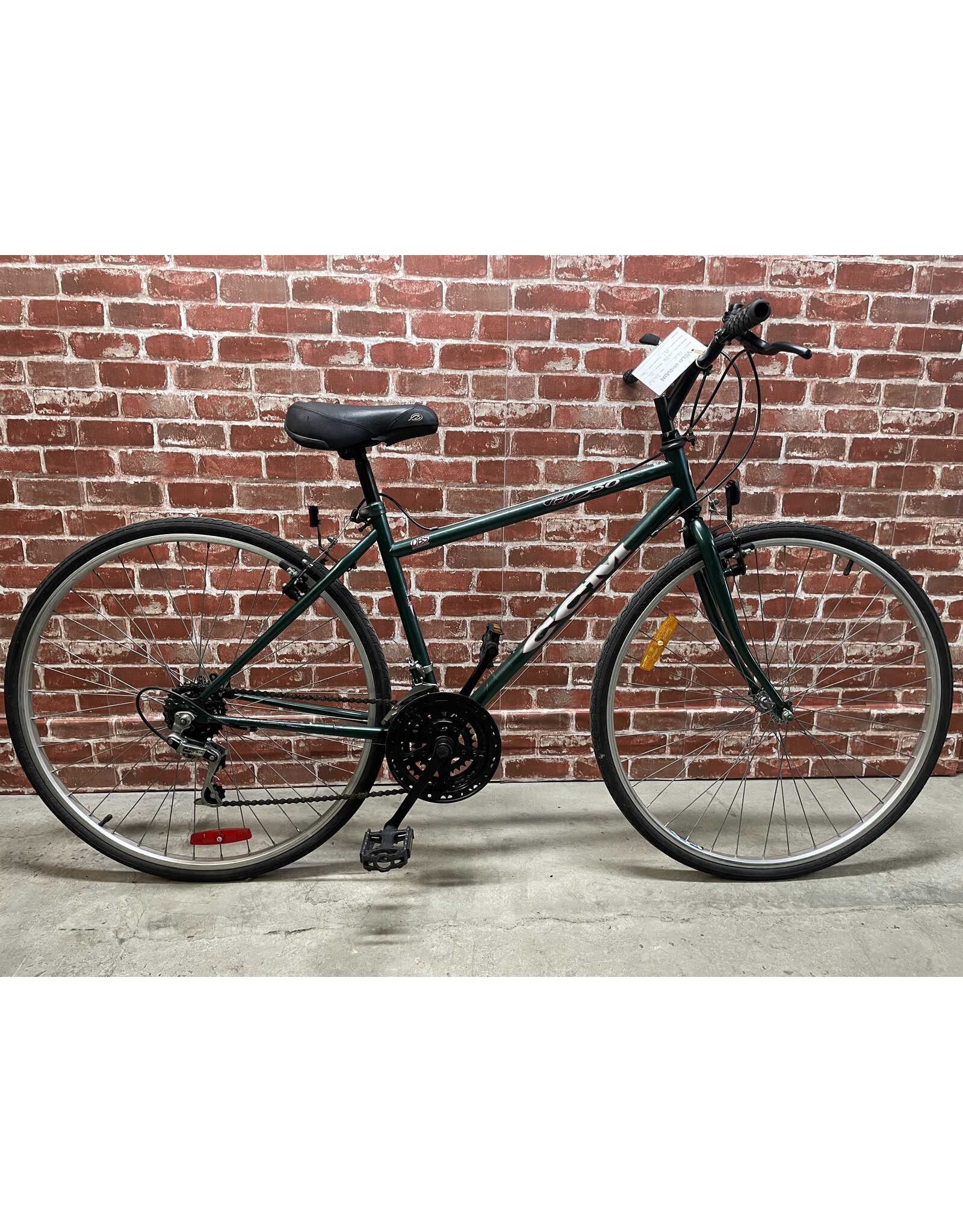 Vélo hybride usagé CCM 17'' - 12836