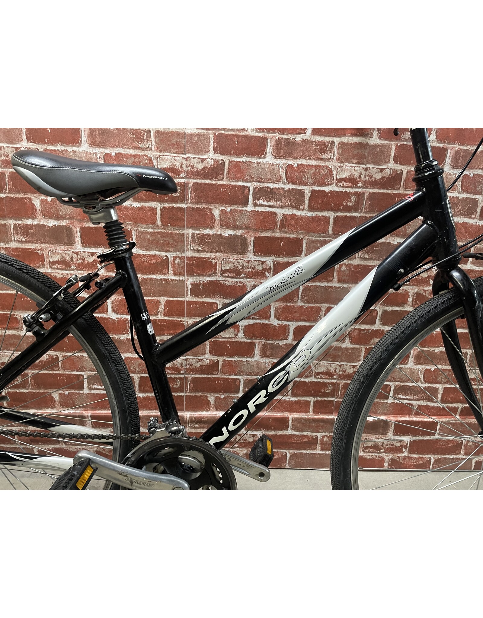 Vélo hybride usagé Norco 17'' - 12850