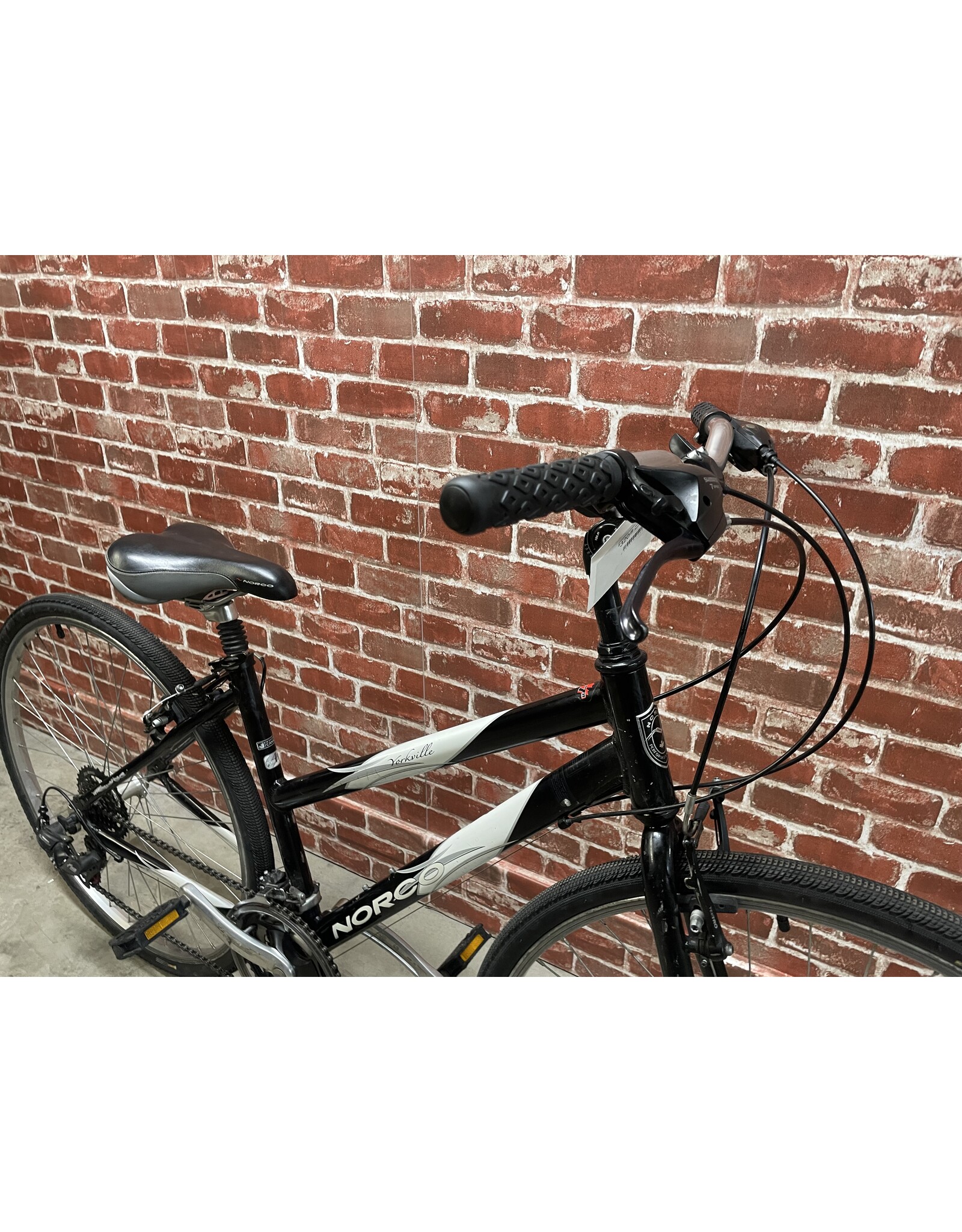 Vélo hybride usagé Norco 17'' - 12850
