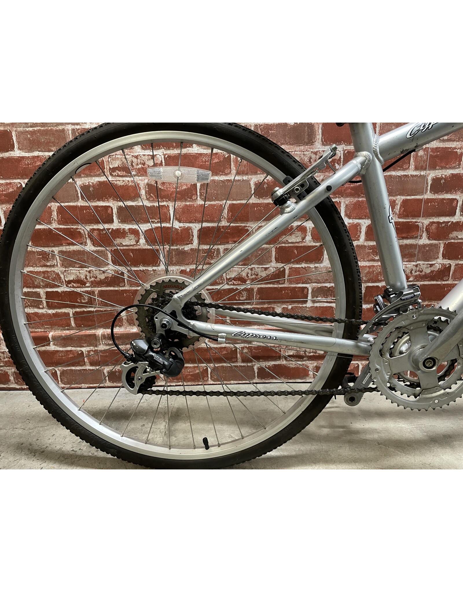Vélo hybride usagé Giant 16'' - 12862