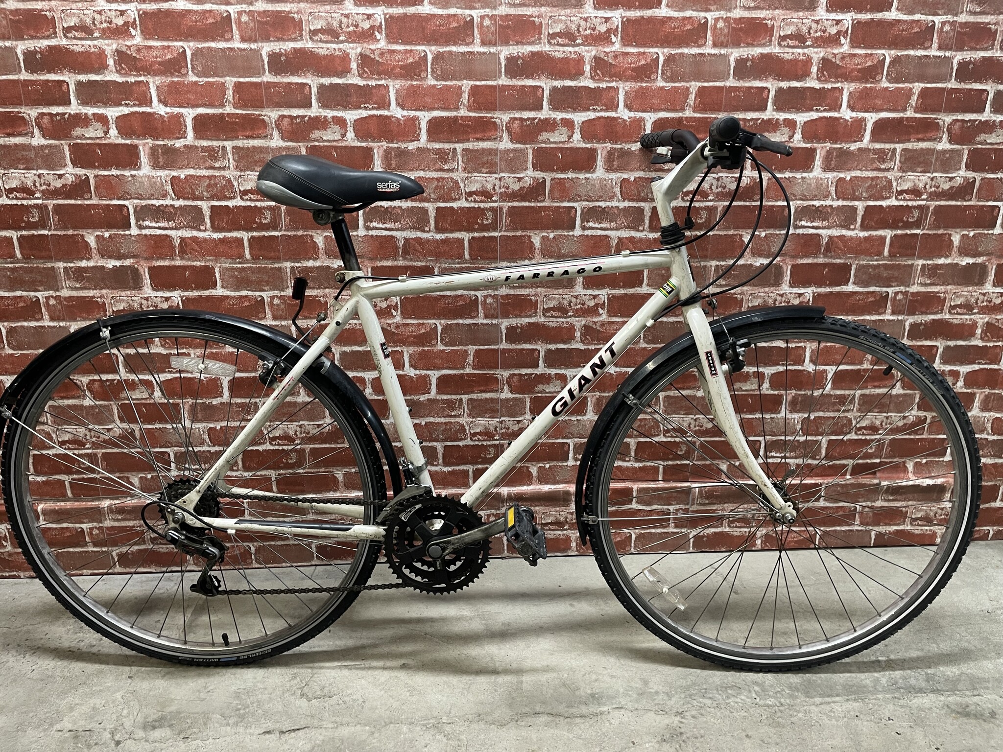 Giant nutra hybrid bike hotsell