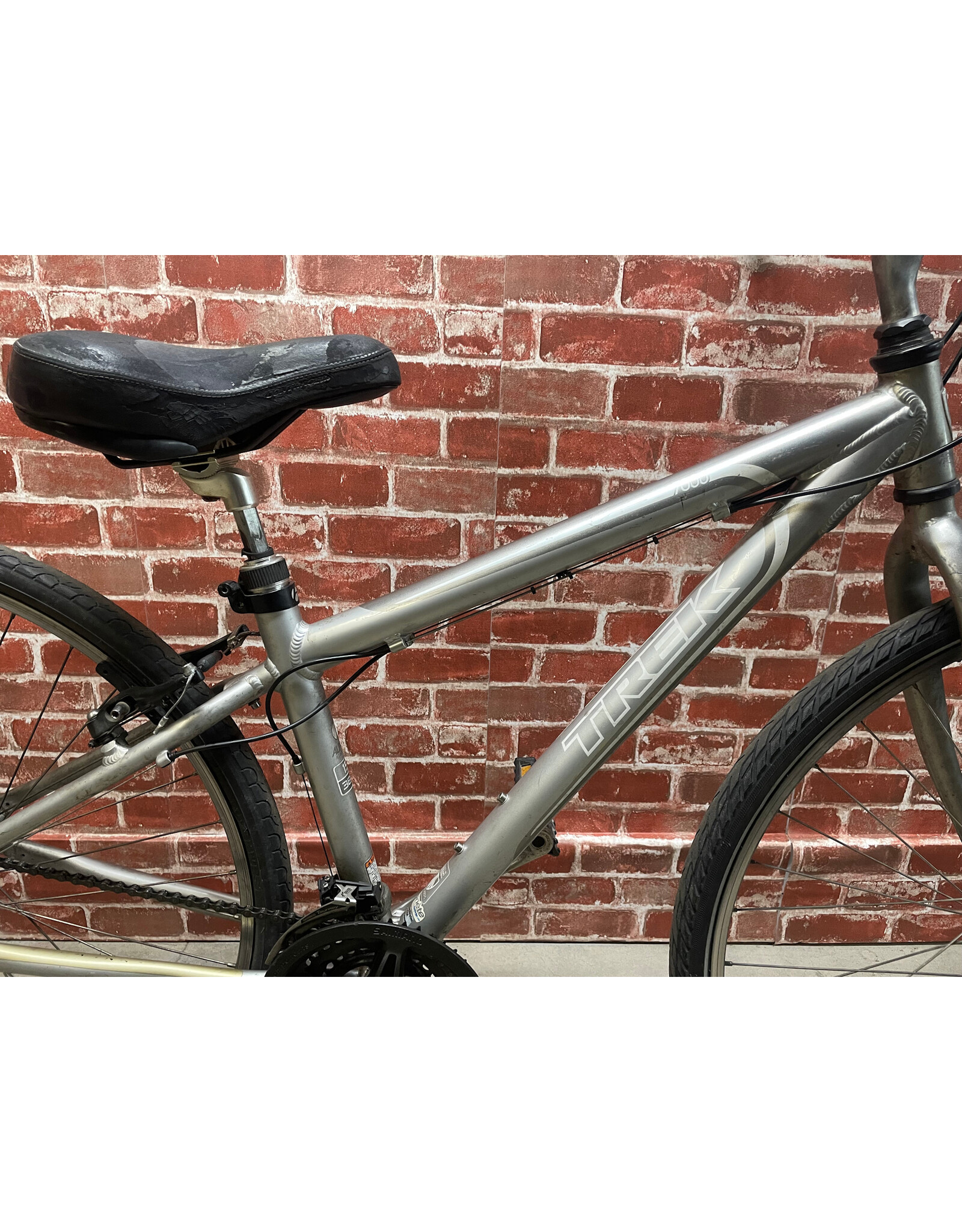 Vélo hybride usagé Trek 15'' - 12974