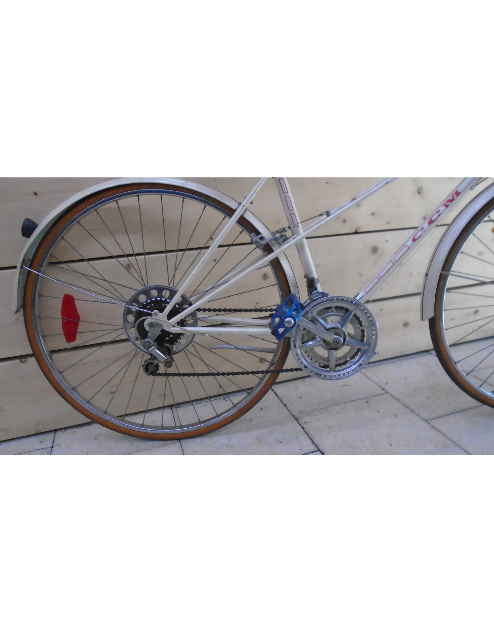 Vélo de ville ccm usagé -13139