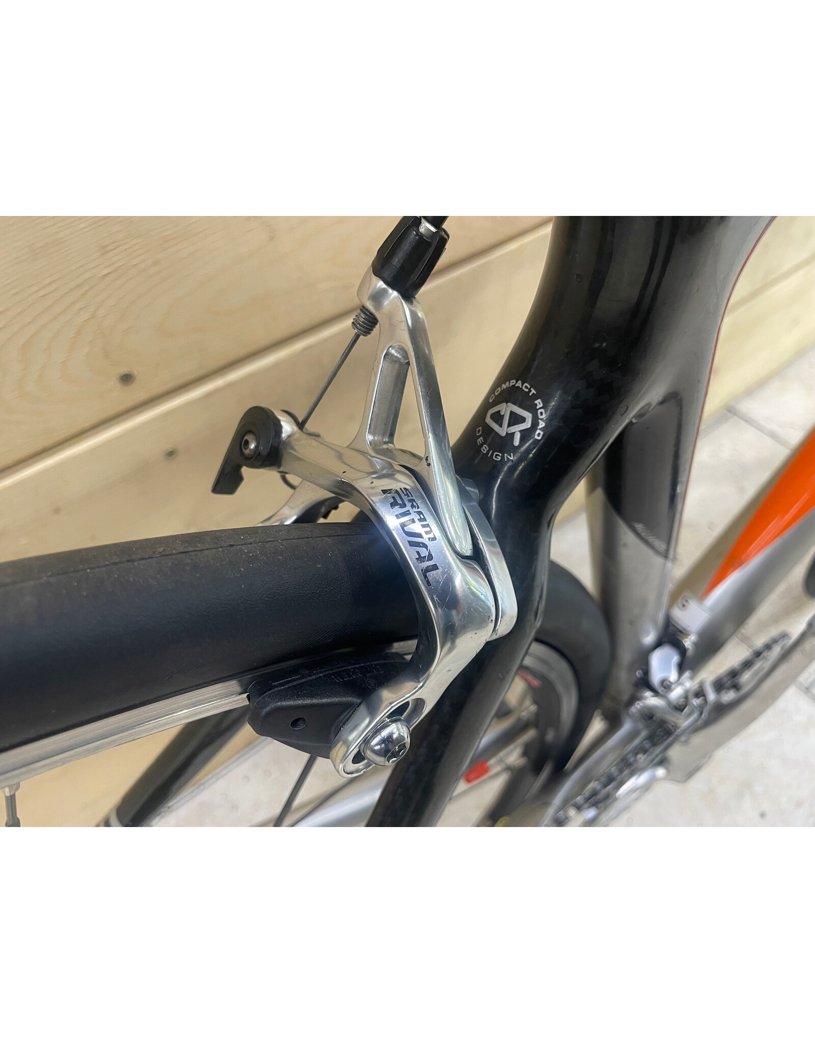 Vélo usagé de route Giant 44cm - 9432