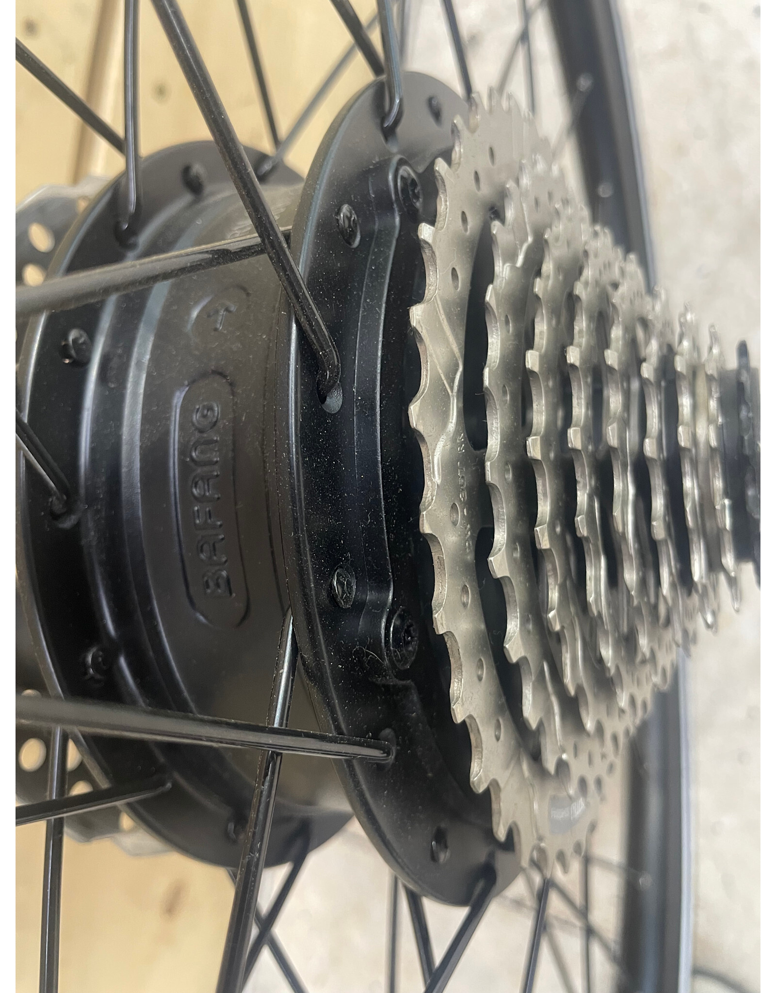 Roue Arrière avec moteur Bafang 250w