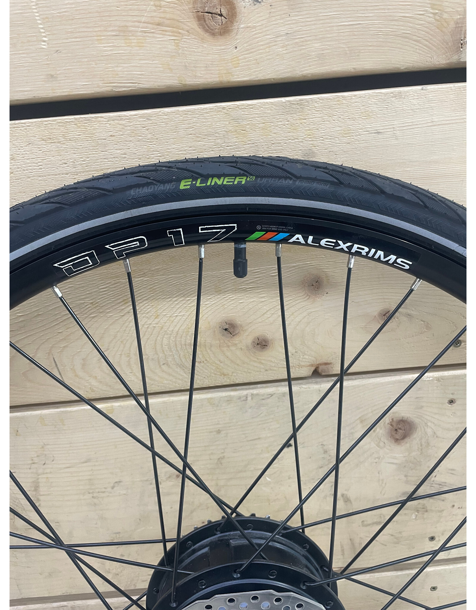 Rear wheel with Bafang 250w motor