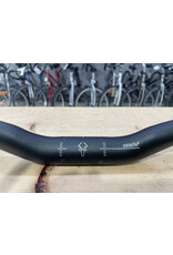 Garneau Guidon Caribou Panache 2 Sweep, surélevé 25 mm, Ø31,8 mm