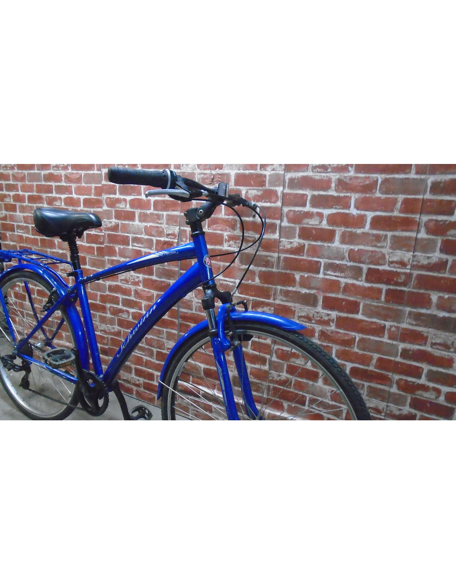 Vélo hybride usagé Schwinn 18" - 13483