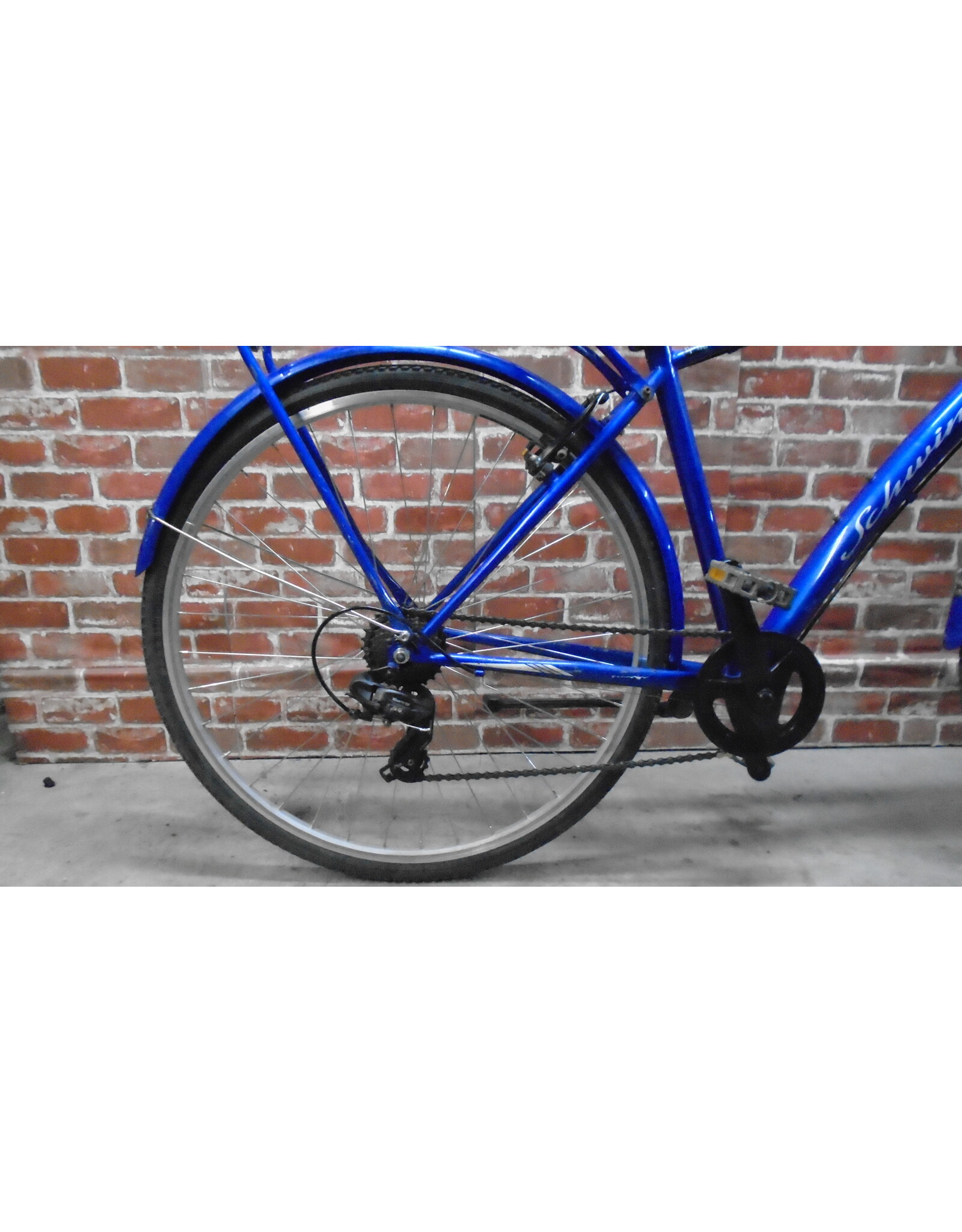 Vélo hybride usagé Schwinn 18" - 13483