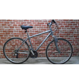 Vélo hybride usagé Schwinn 18" - 13485