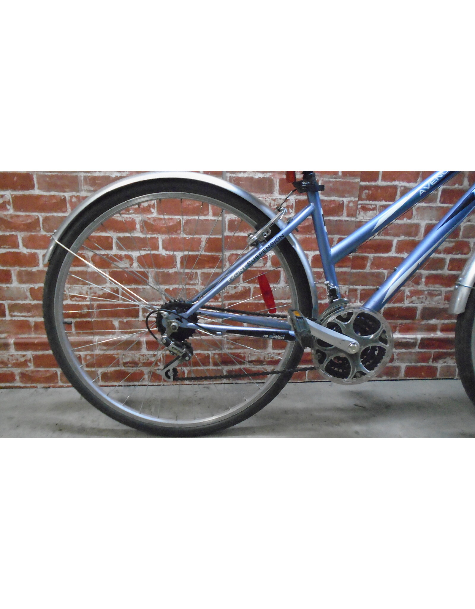 Vélo hybride usagé CCM 16" - 13490