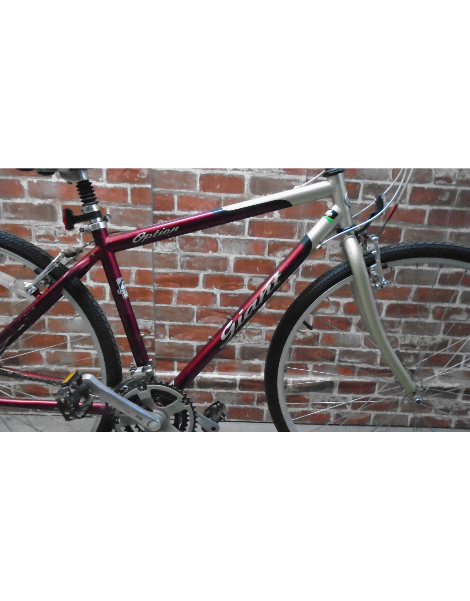 Vélo hybride usagé Giant 17" - 13511