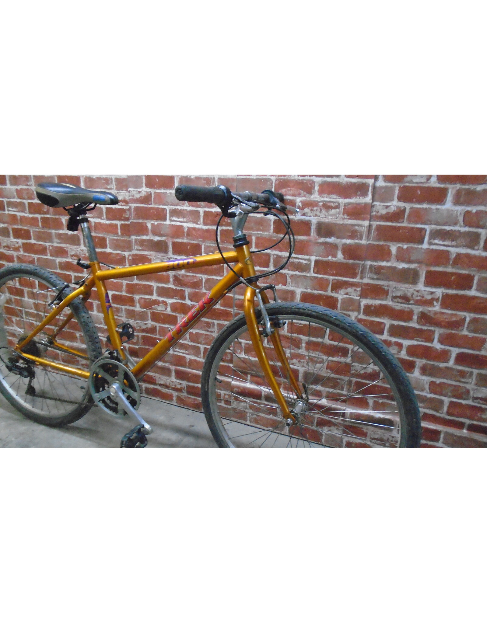 Vélo hybride usagé Trek 16" - 13513