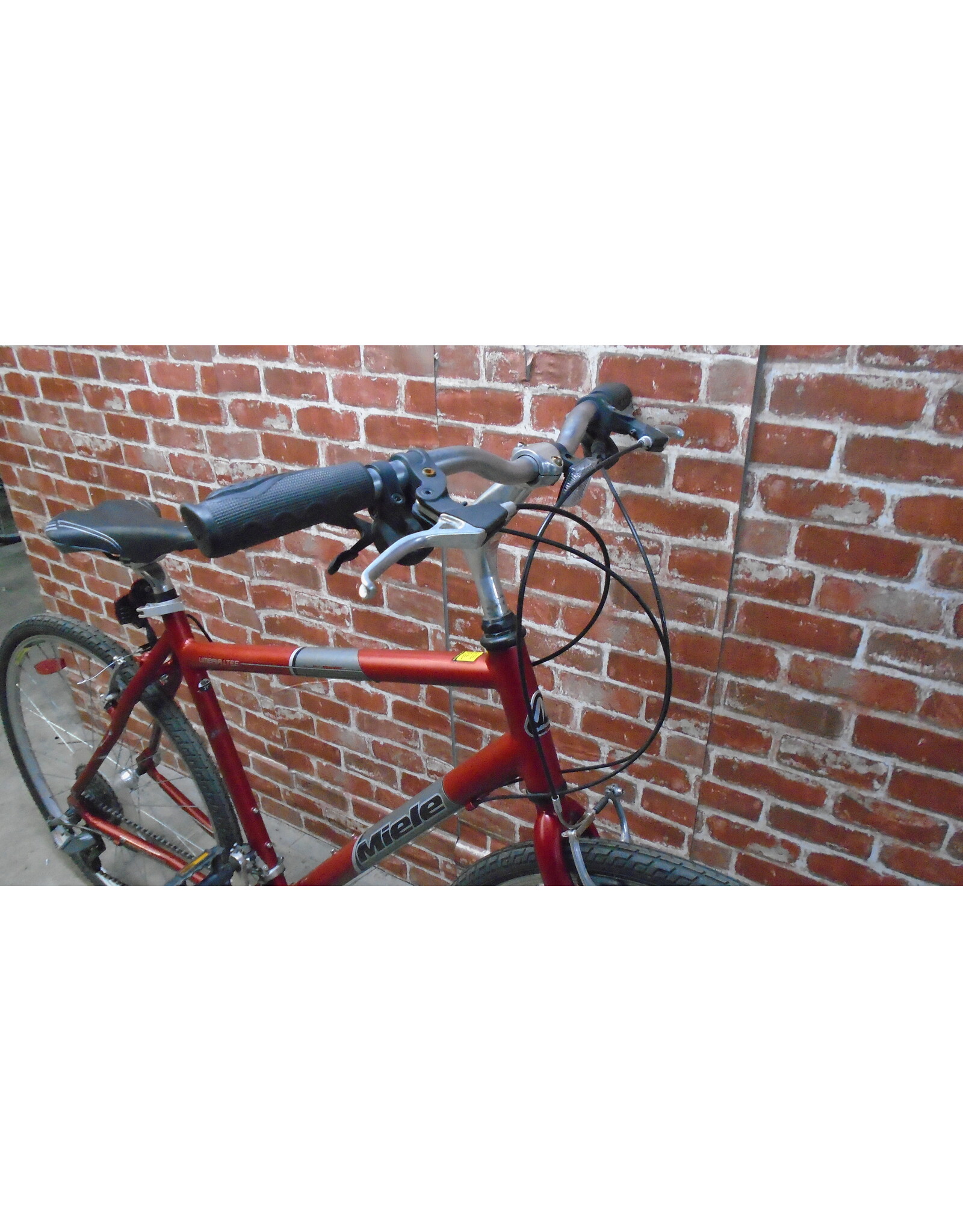 Vélo hybride usagé Miele 21" - 13501