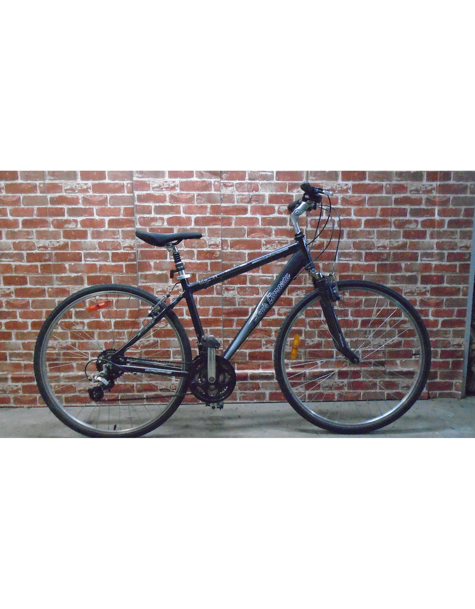 Vélo hybride usagé Louis Garneau 18" - 13529