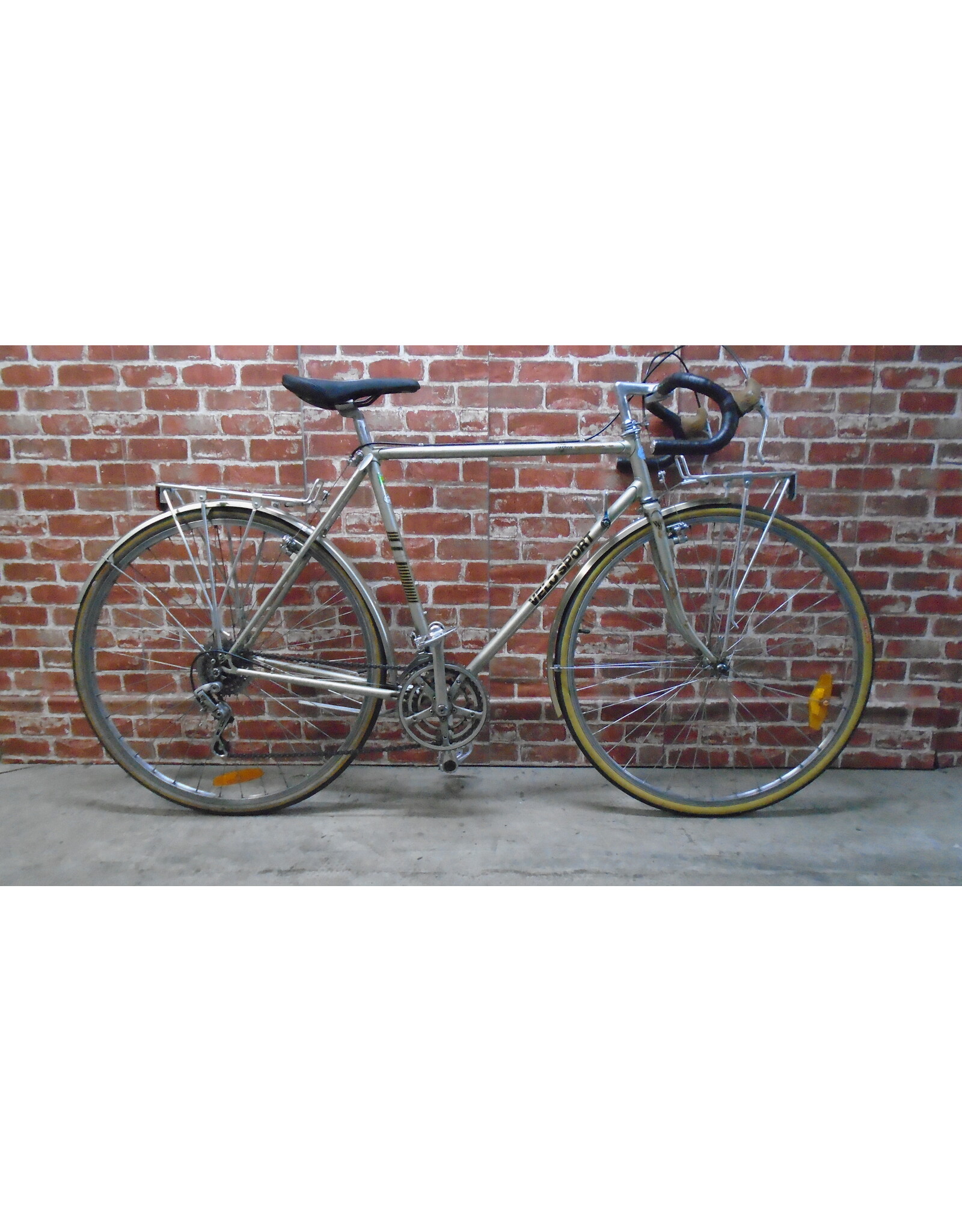 Vélo de route usagé Velo Sport 22" - 13530